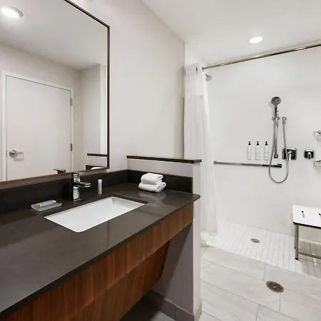 Fairfield By Marriott Inn & Suites Orlando At Millenia Exterior photo