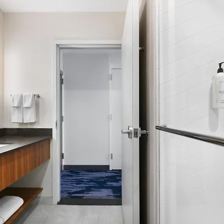 Fairfield By Marriott Inn & Suites Orlando At Millenia Exterior photo