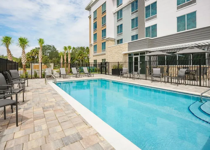 Fairfield By Marriott Inn & Suites Orlando At Millenia